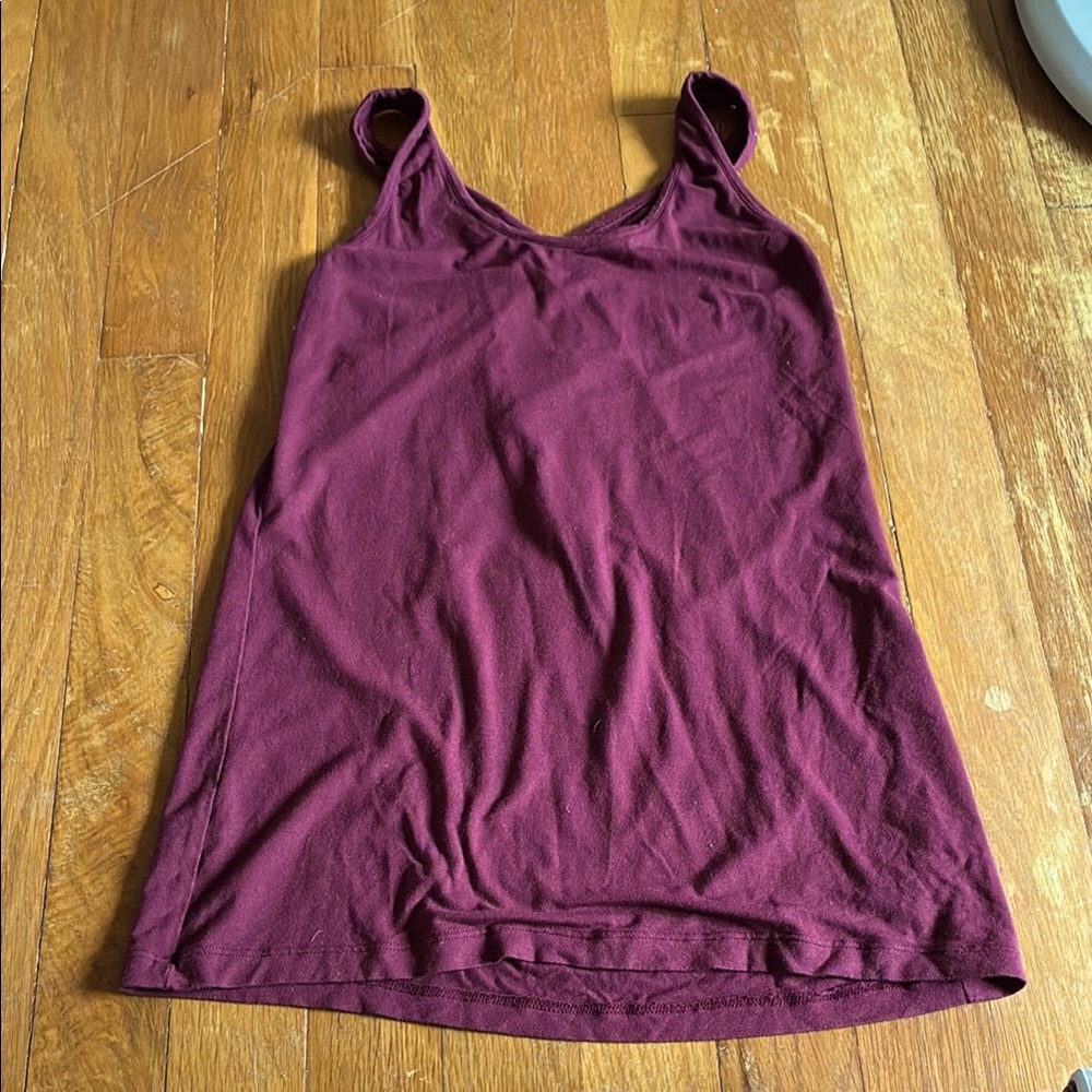 Novica Cross-Back Fitted Maroon Tank
